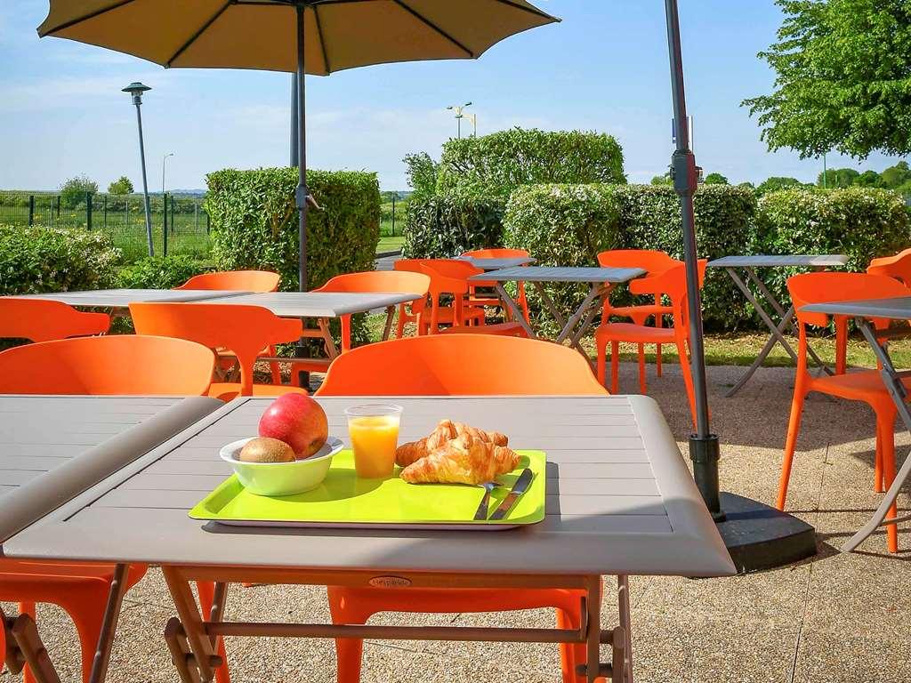 Ibis Budget Coutances Exterior photo