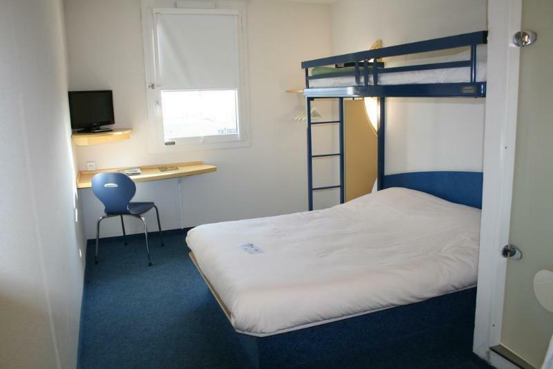 Ibis Budget Coutances Exterior photo